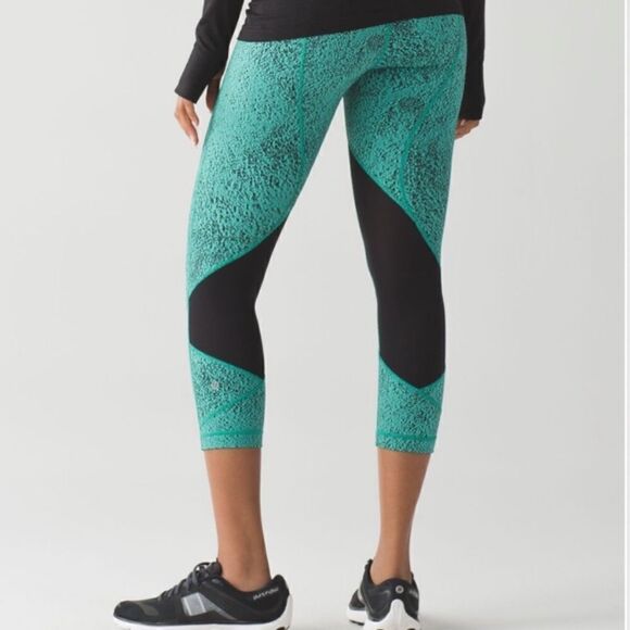Lululemon Pace Rival Crop Power Luxtreme Spray Jacquard Bali Breeze Black Size 6 - Picture 6 of 9